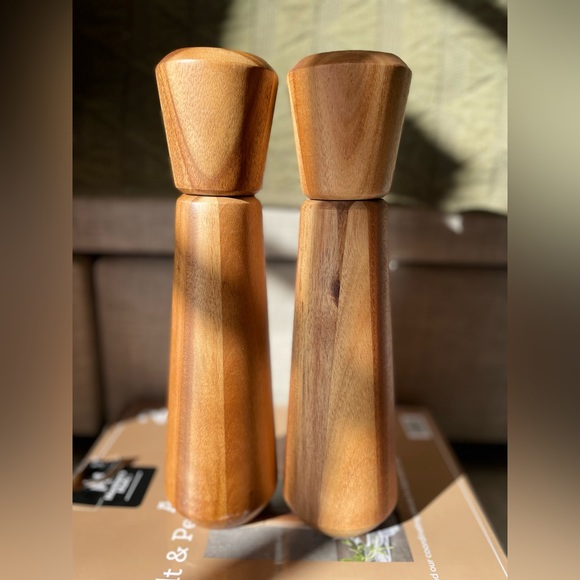 ACACIA Salt and pepper grinder set - Picture 1 of 5